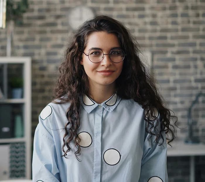 Alisha, Director at Escape Off